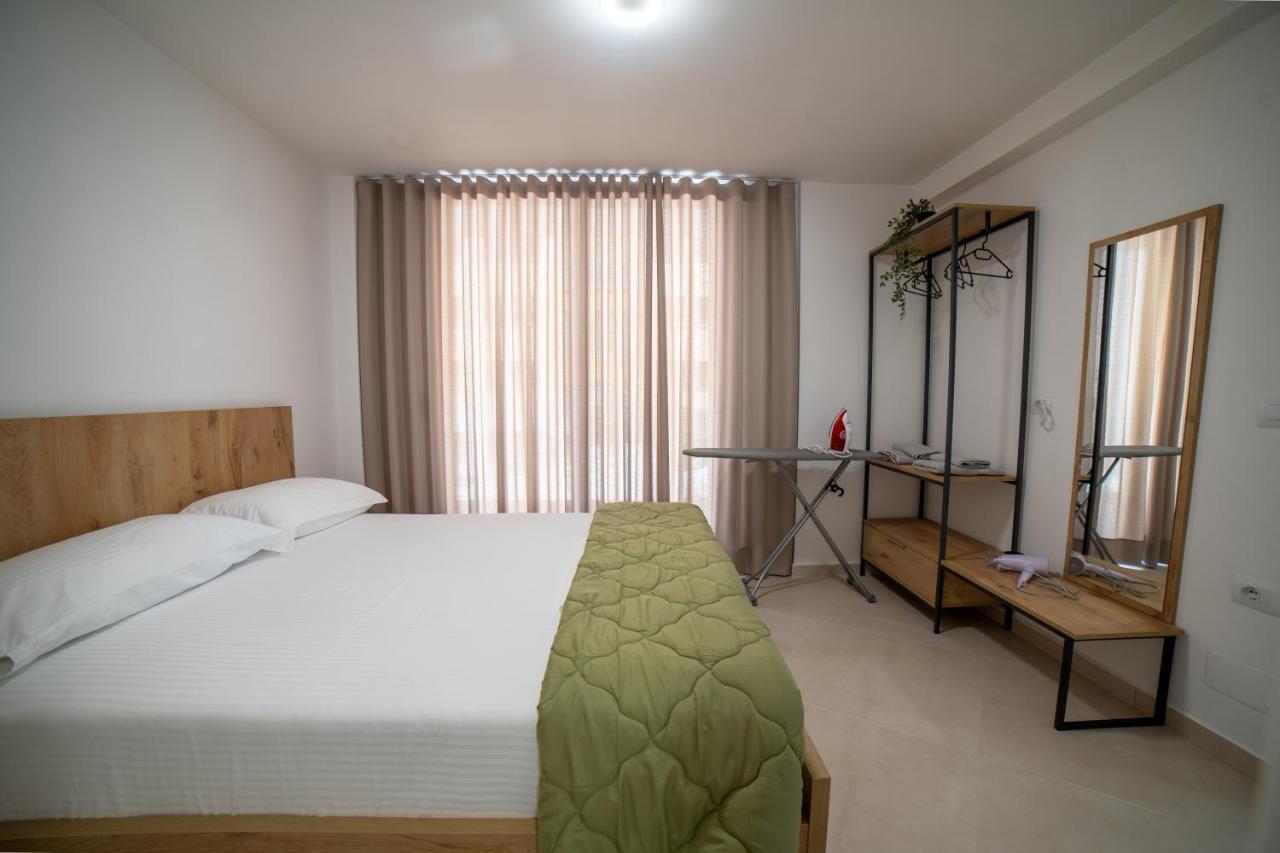 Sea Apartments 123 Sarandë エクステリア 写真