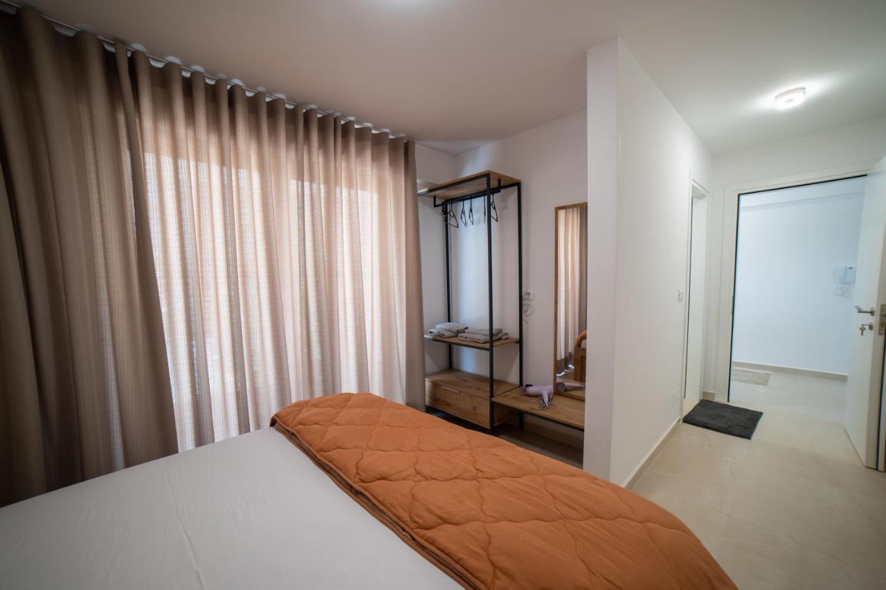 Sea Apartments 123 Sarandë エクステリア 写真