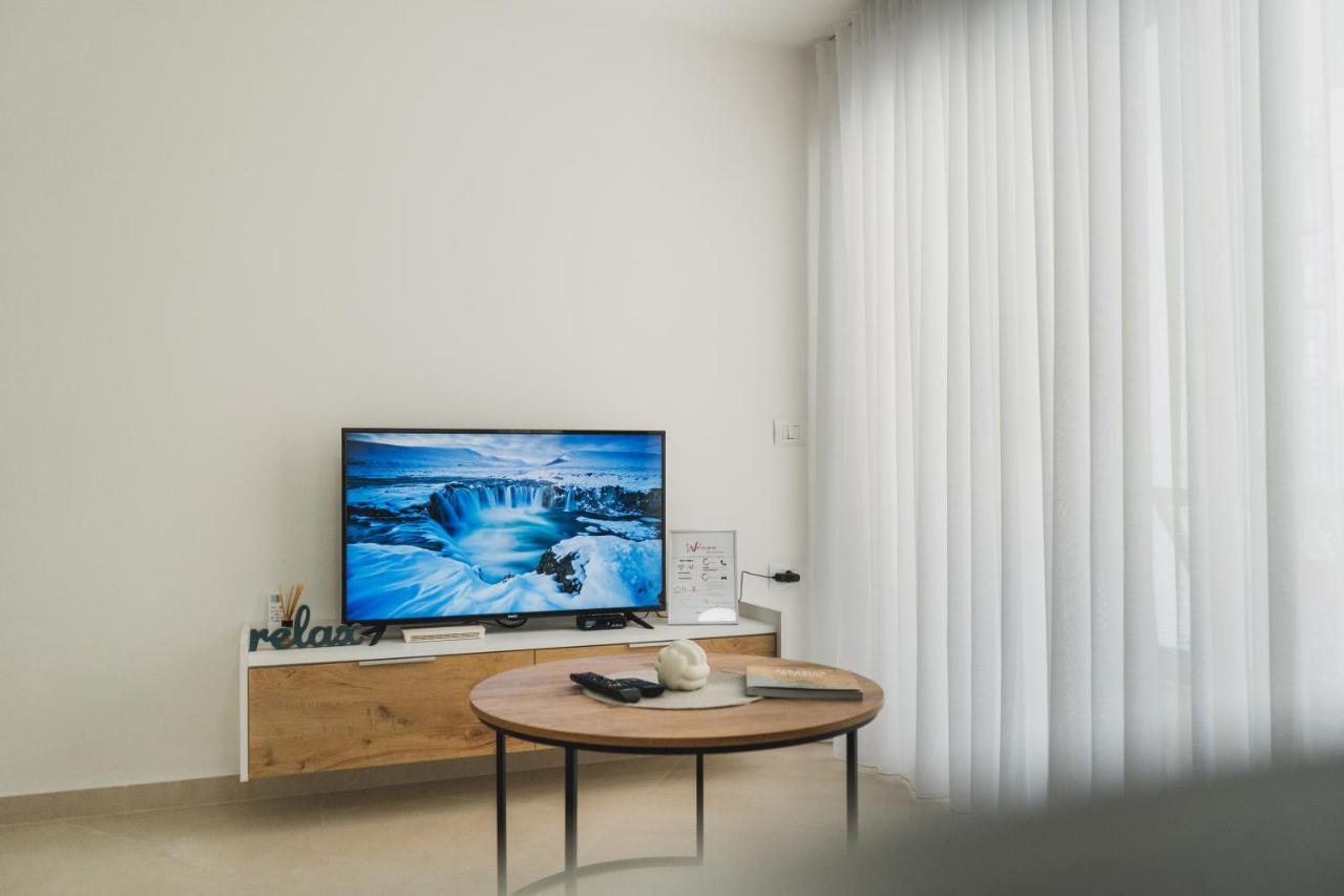Sea Apartments 123 Sarandë エクステリア 写真