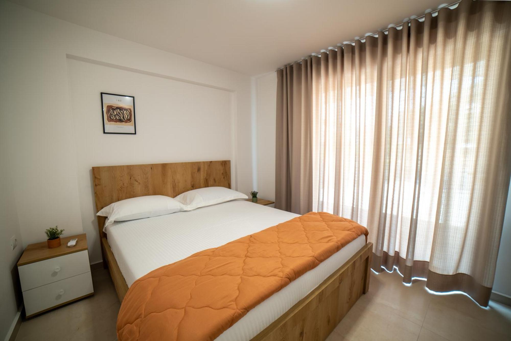 Sea Apartments 123 Sarandë エクステリア 写真