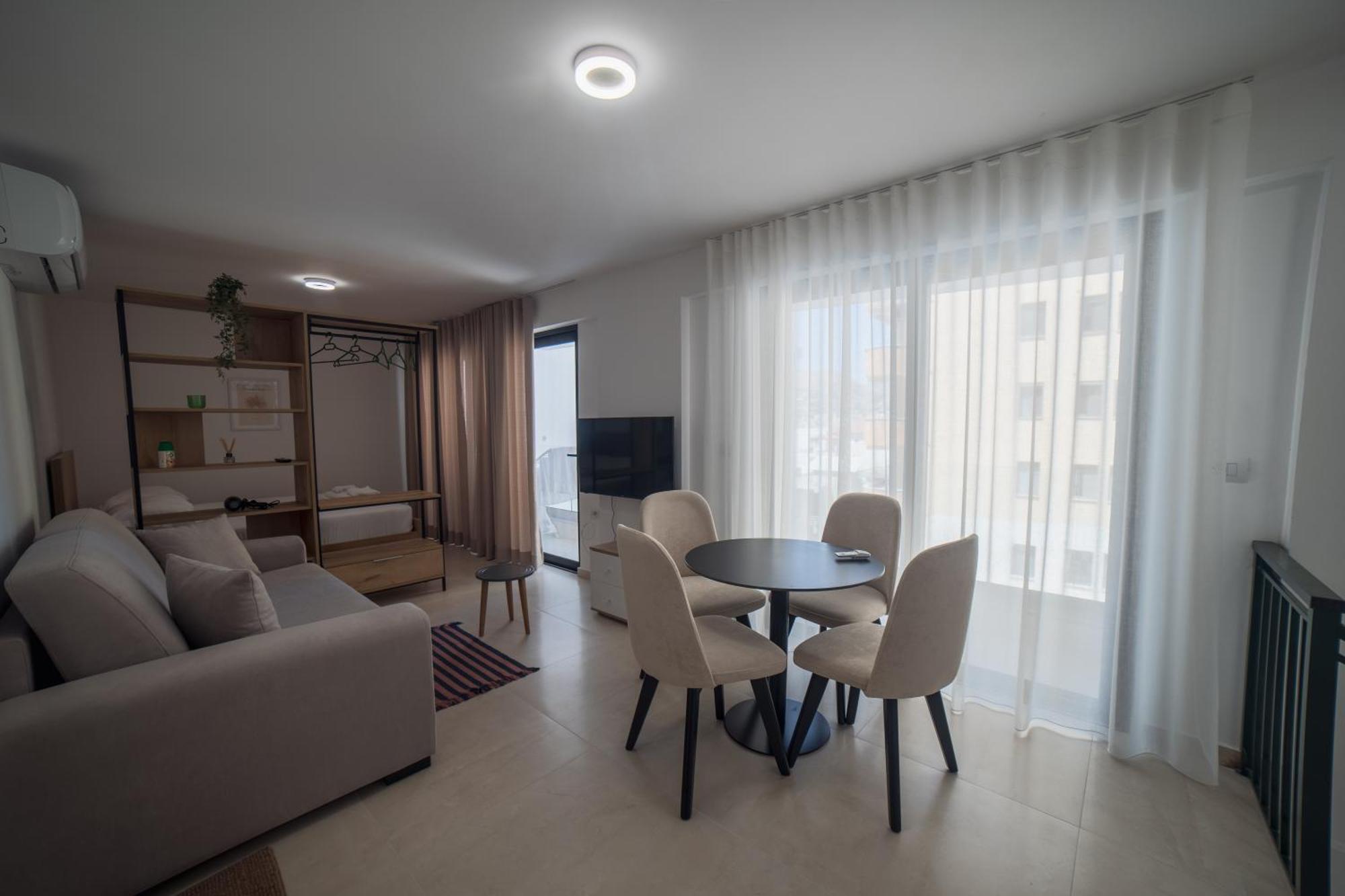 Sea Apartments 123 Sarandë エクステリア 写真