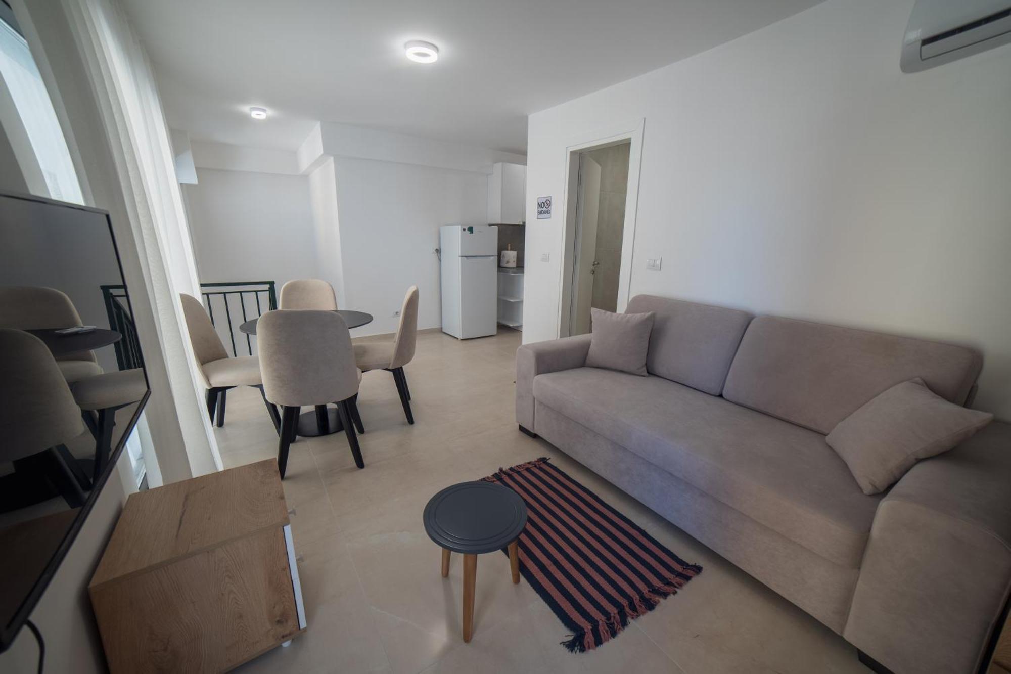 Sea Apartments 123 Sarandë エクステリア 写真